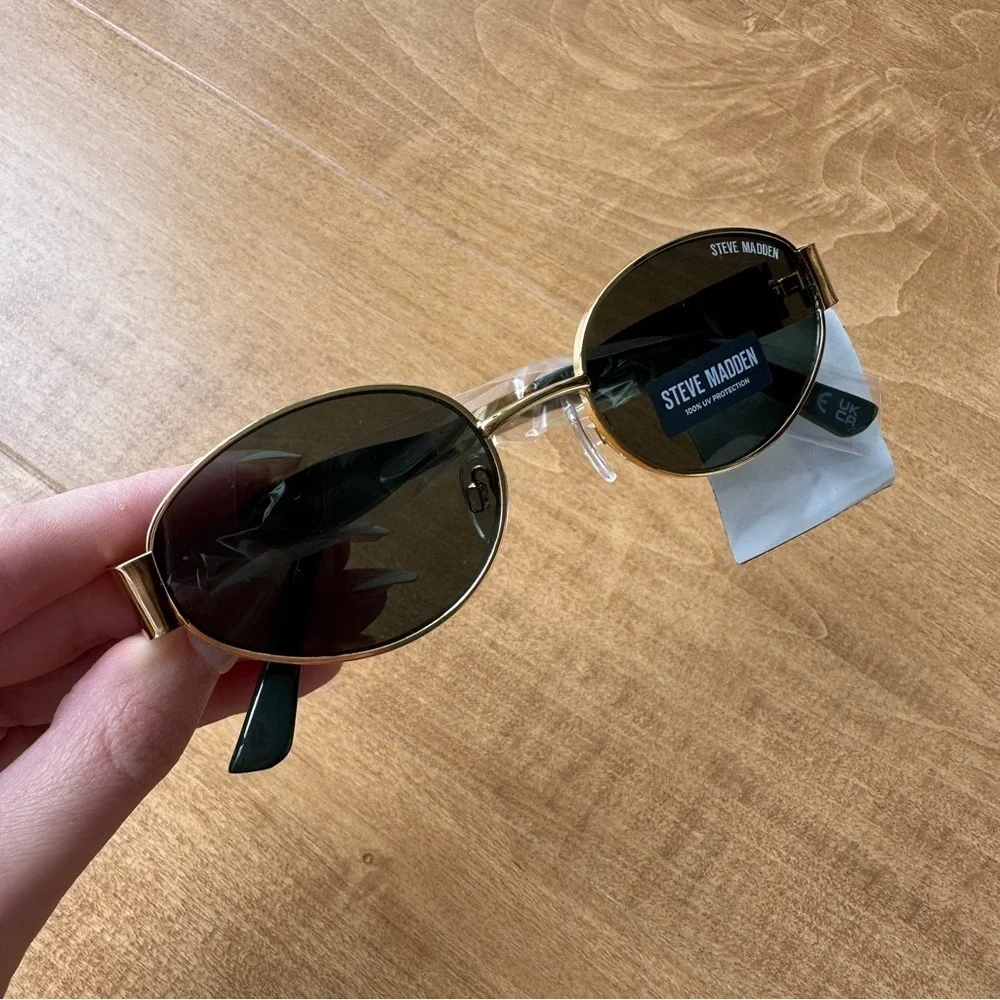 Steve Madden Mystie Sunglasses, One Size, NWT
